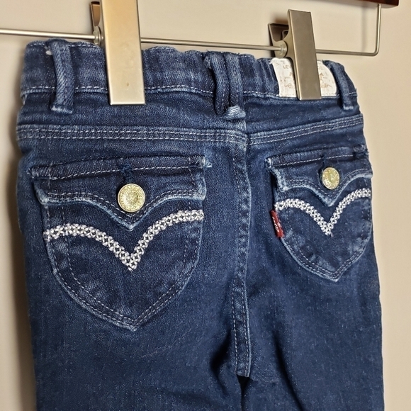 Girls Dark Wash Denim Levi's Jeans size 4 - Picture 8 of 10